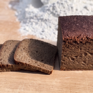 Feines Schwarzbrot
